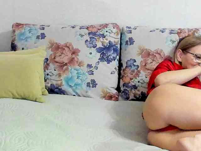 Lisa1225 webcam