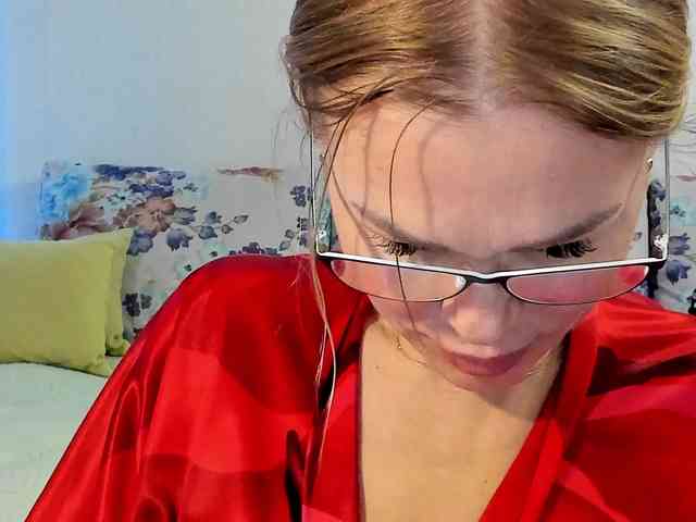 Lisa1225 webcam