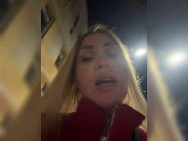 Lisa1225 webcam