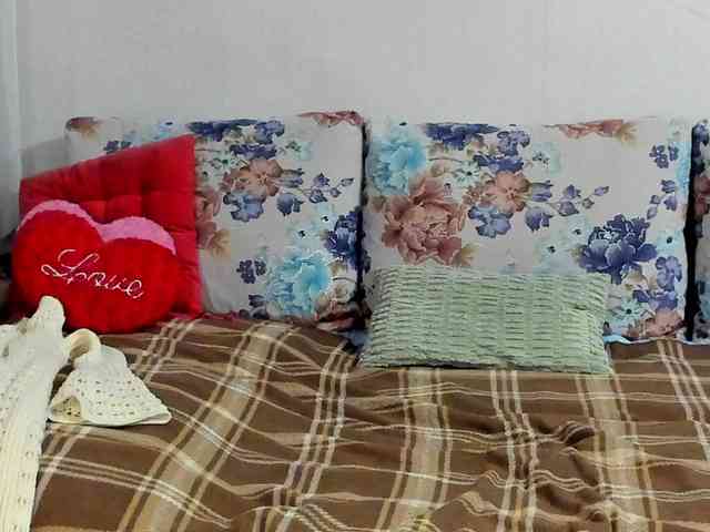 Lisa1225 webcam