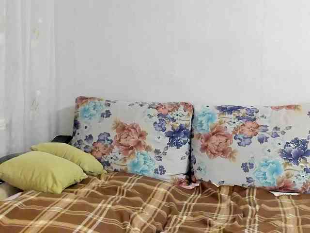 Lisa1225 webcam