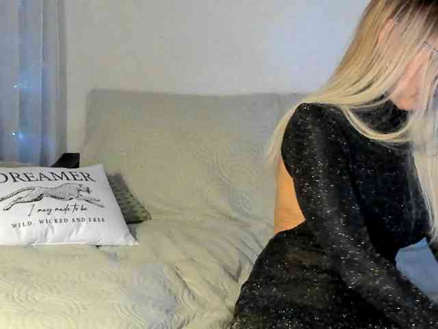 Lisa1225 webcam