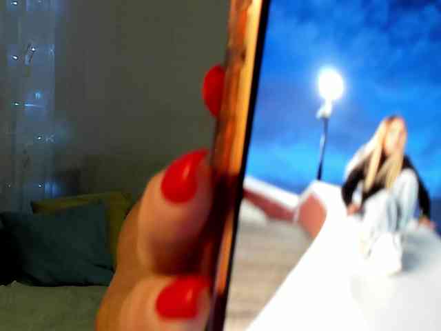 Lisa1225 webcam