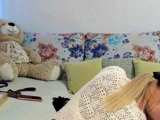 Lisa1225 webcam