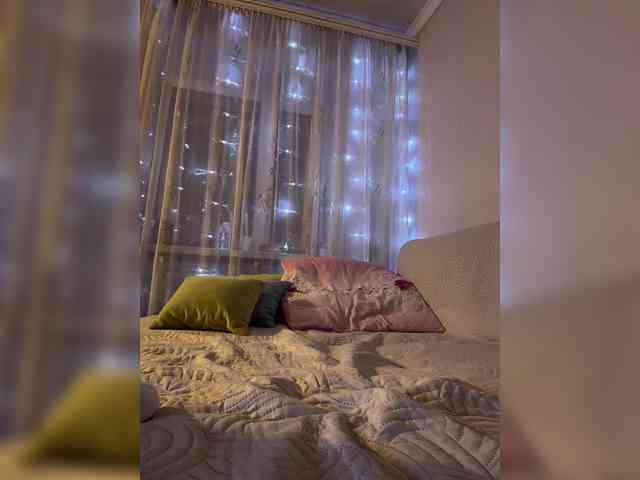 Lisa1225 webcam