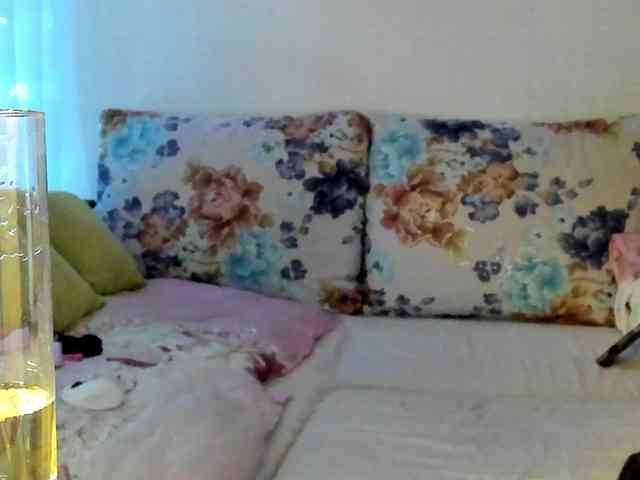Lisa1225 webcam
