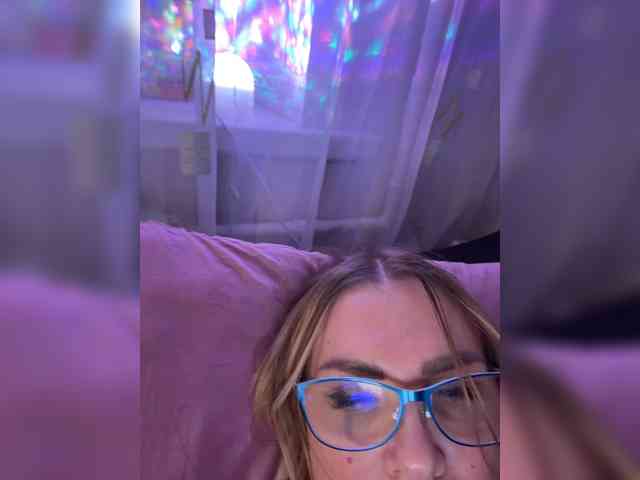 Lisa1225 webcam