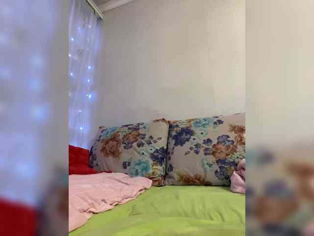 Lisa1225 webcam