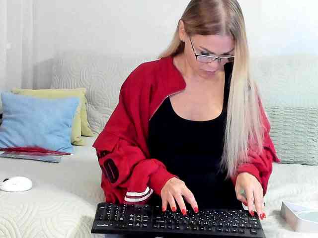 Lisa1225 webcam