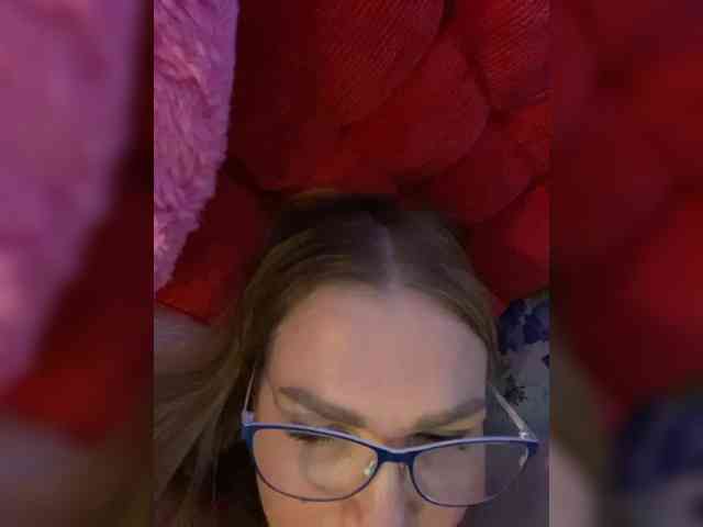 Lisa1225 webcam