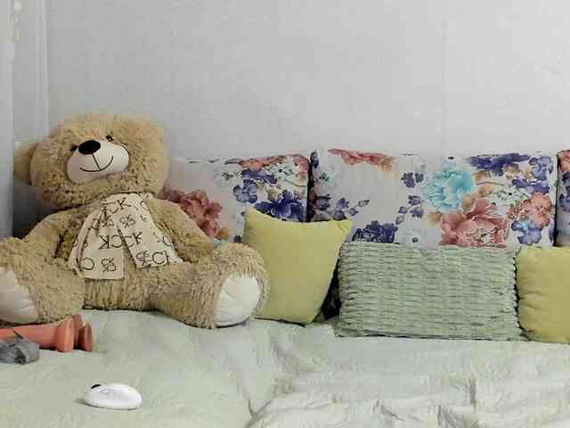 Lisa1225 webcam