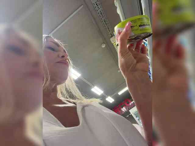 Lisa1225 webcam