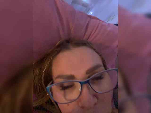 Lisa1225 webcam