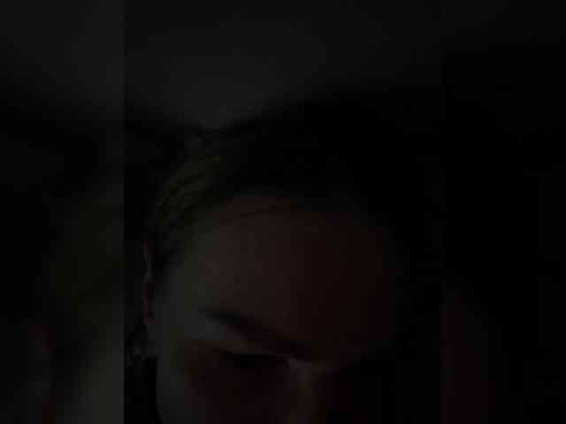 Lisa1225 webcam