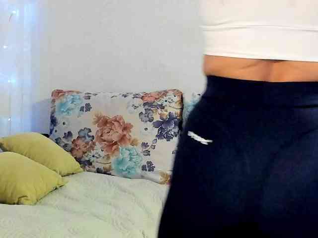 Lisa1225 webcam