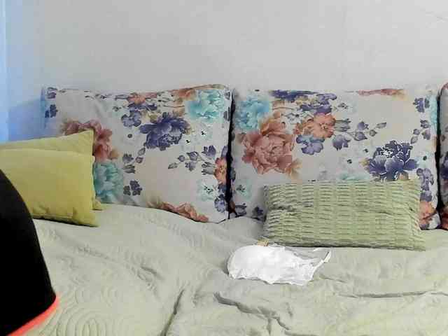 Lisa1225 webcam