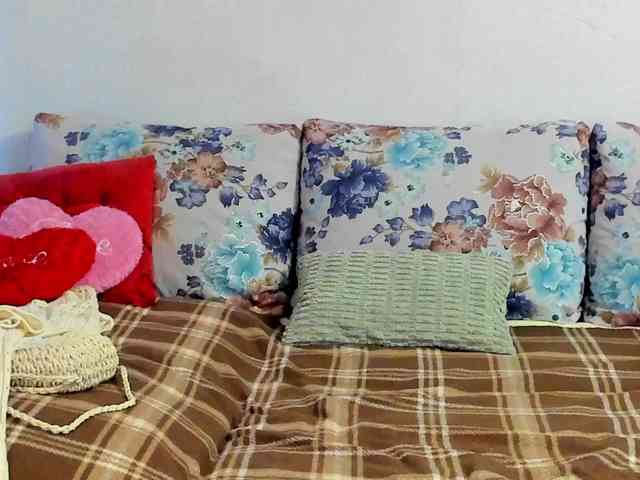 Lisa1225 webcam