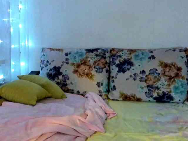 Lisa1225 webcam