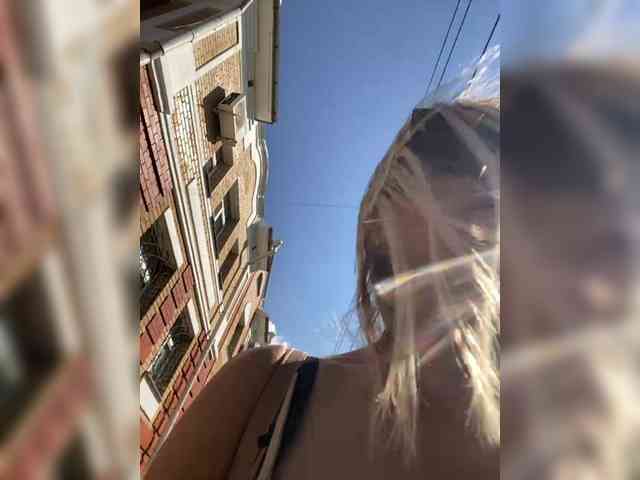 Lisa1225 webcam