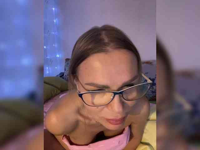 Lisa1225 webcam