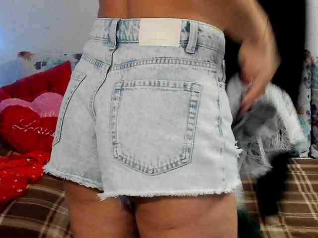 Lisa1225 webcam