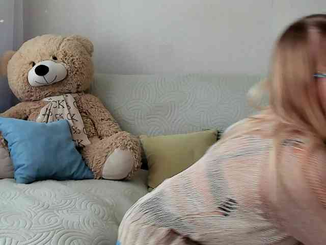 Lisa1225 webcam