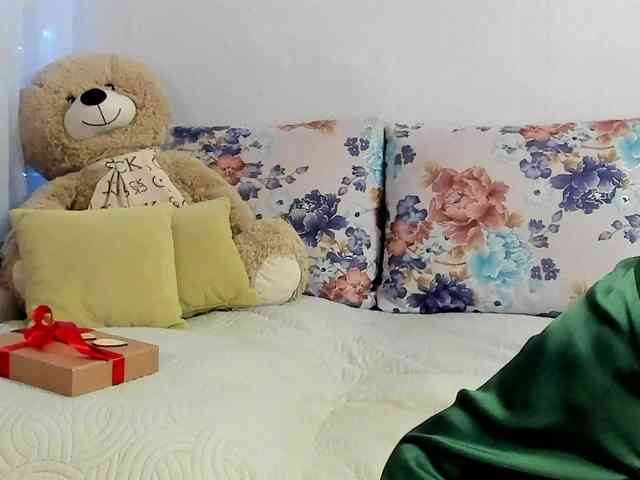 Lisa1225 webcam