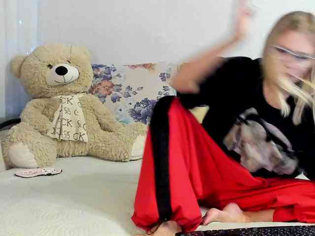 Lisa1225 webcam