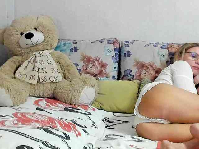 Lisa1225 webcam