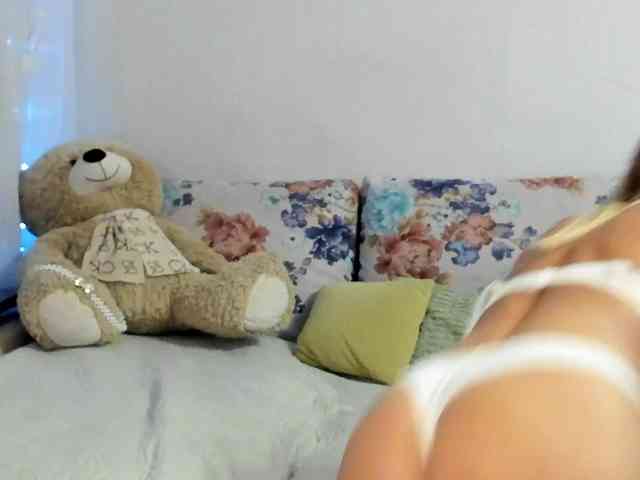 Lisa1225 webcam