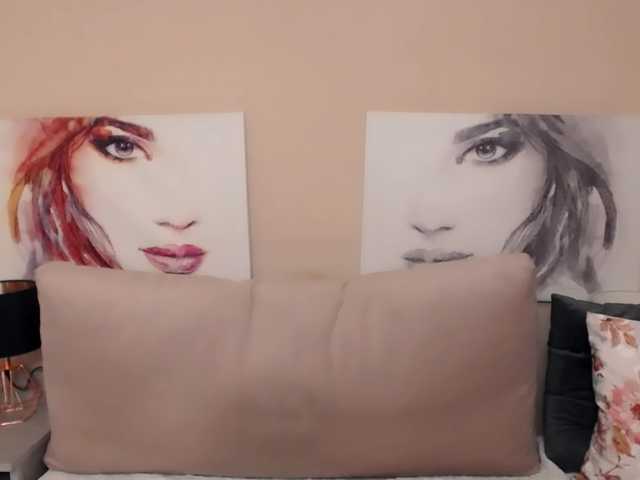 SophieKiss live cam on BongaCams