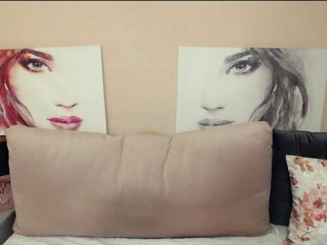SophieKiss live cam on BongaCams