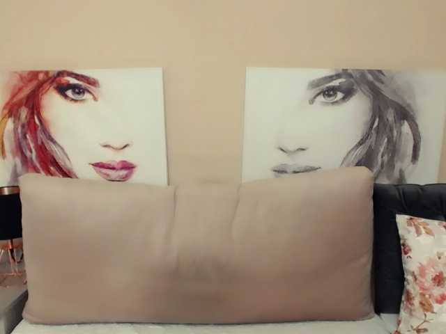 SophieKiss live cam on BongaCams