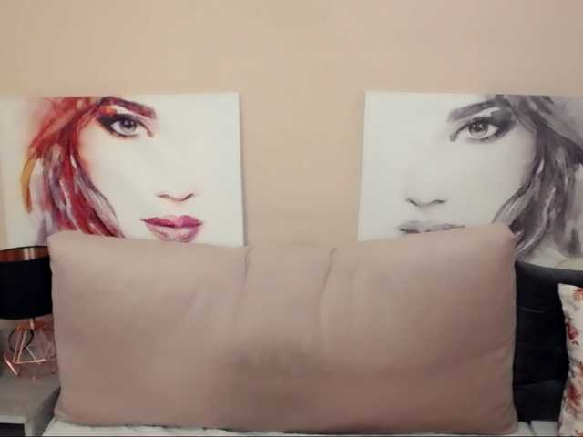 SophieKiss live cam on BongaCams