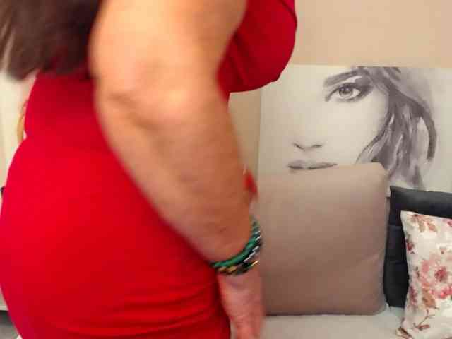 SophieKiss webcam
