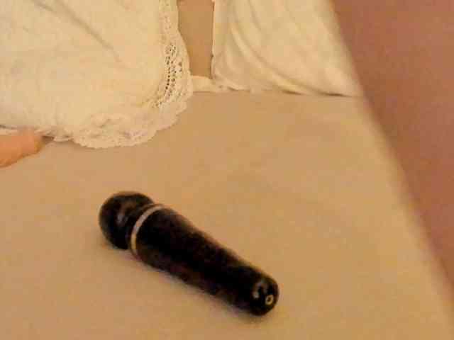 LadyJanine webcam