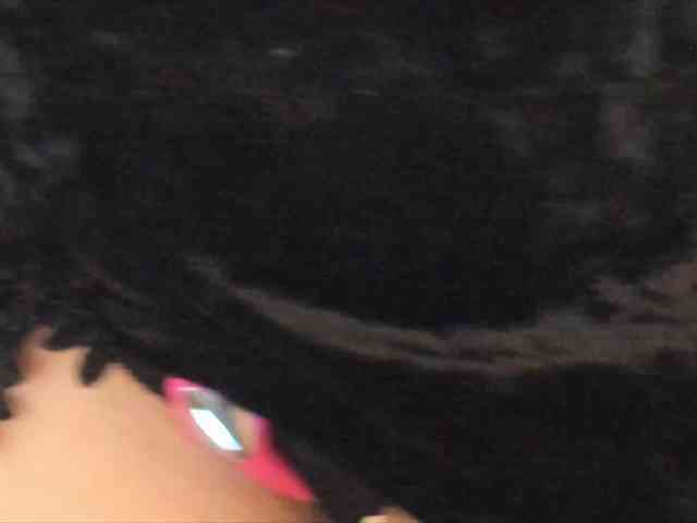 LadyJanine webcam
