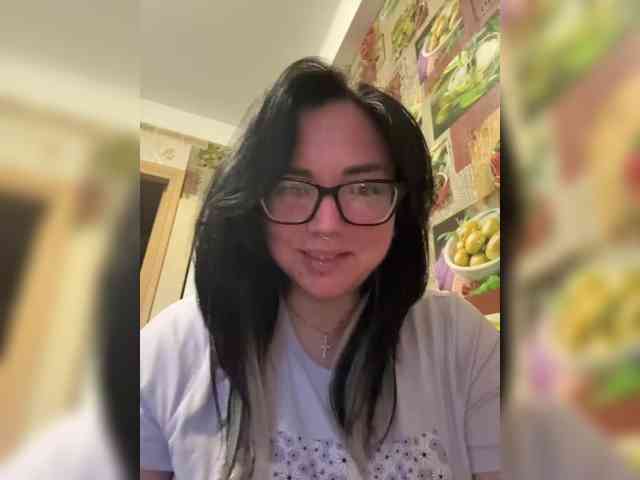 Vikki_Fox webcam