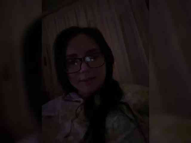 Vikki_Fox webcam