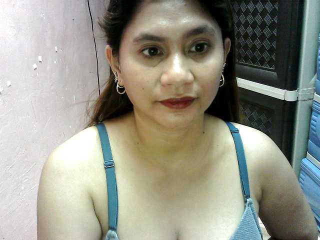 peenastyfame live cam on BongaCams