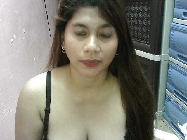 peenastyfame live cam on BongaCams