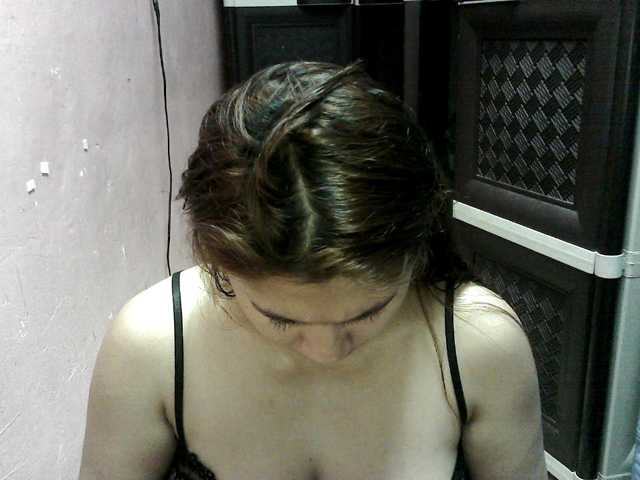 peenastyfame live cam preview