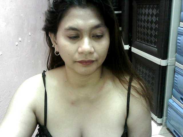 peenastyfame live cam on BongaCams