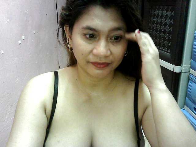 peenastyfame live cam on BongaCams