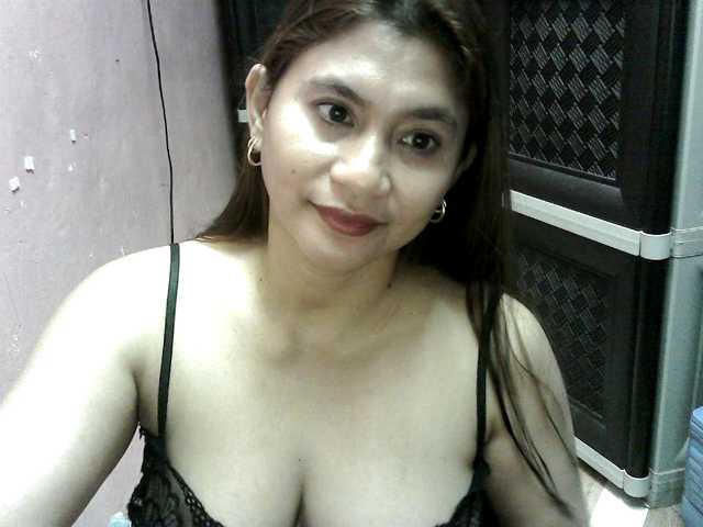 peenastyfame, en directo ahora en BongaCams