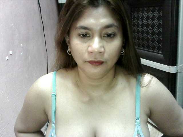 peenastyfame live cam on BongaCams