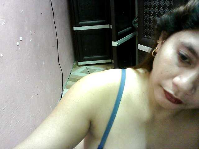 peenastyfame live cam on BongaCams