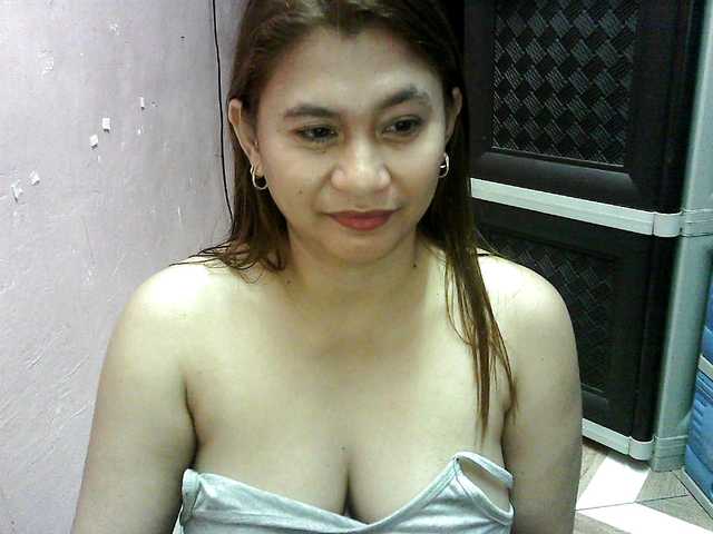 peenastyfame live cam on BongaCams