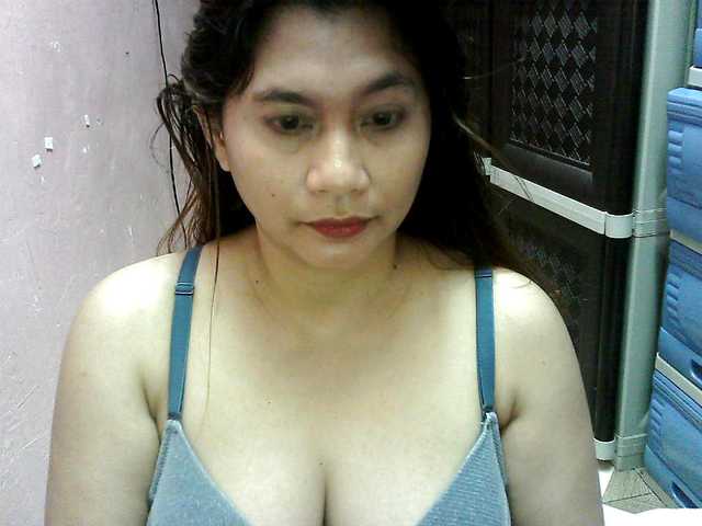 peenastyfame live cam on BongaCams