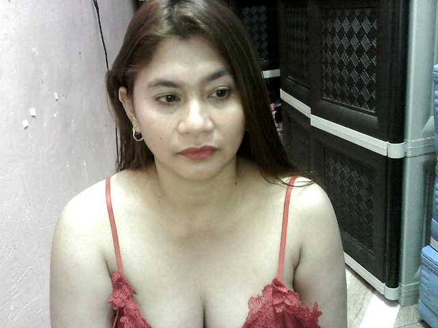 peenastyfame live cam on BongaCams